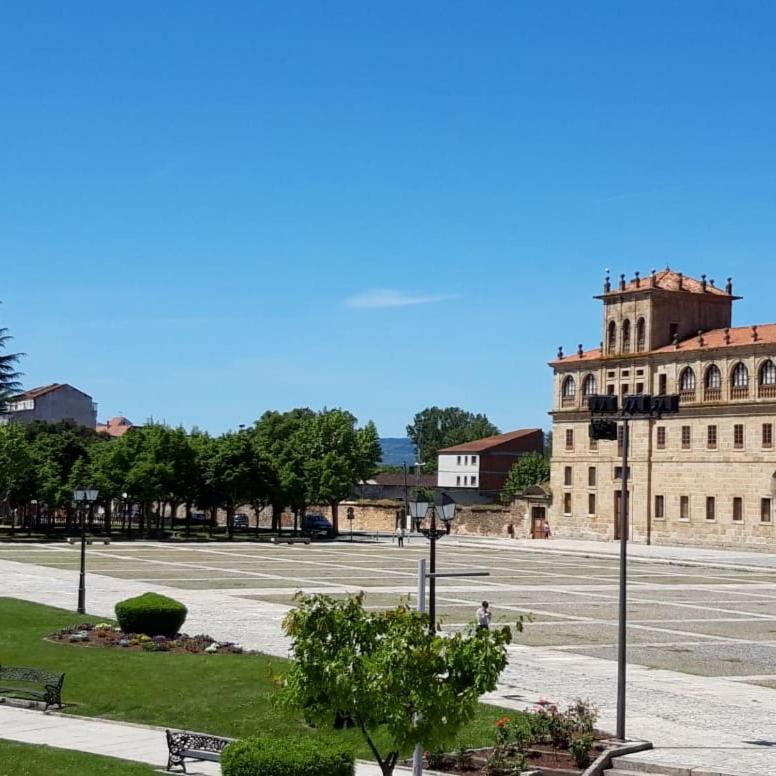 Apartmán Andurina Monforte De Lemos Exteriér fotografie
